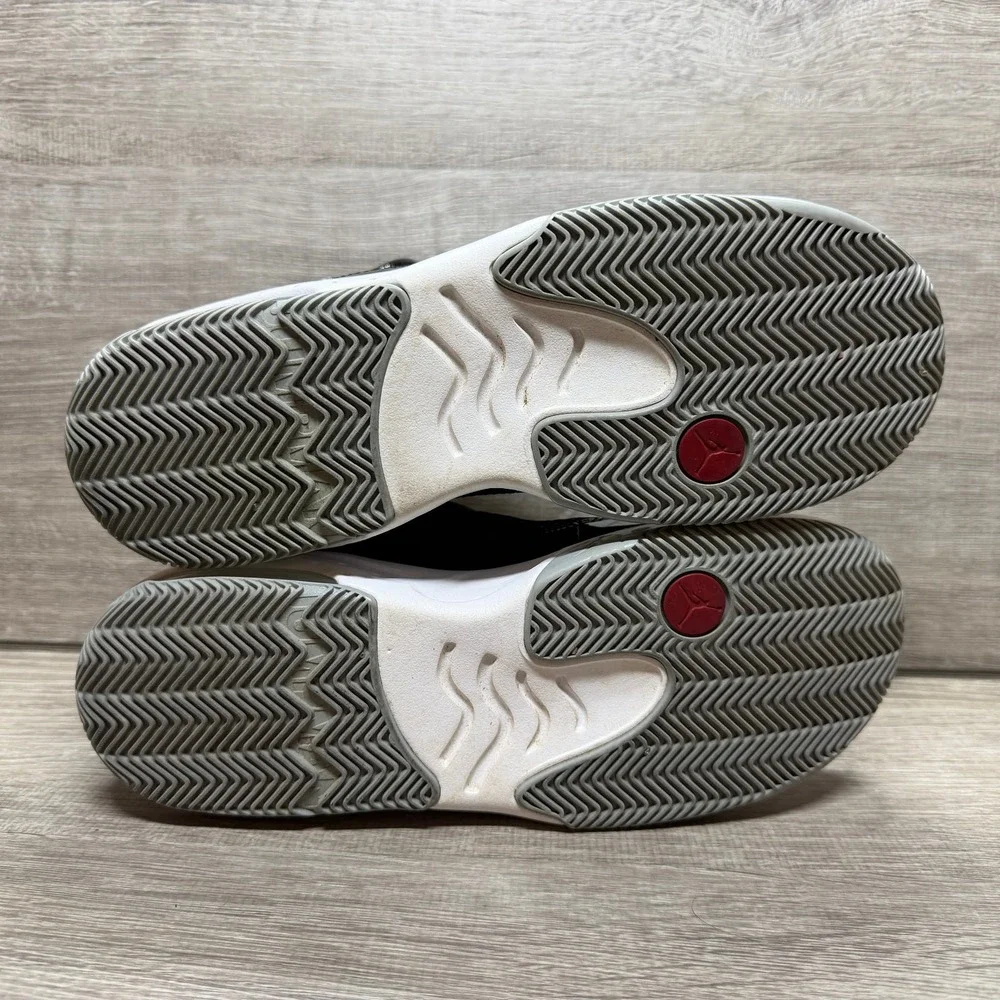 Jordan Max Aura 2 Black Cement Sneakers Shoes GS 6.5Y Women's 8 CN8094-006